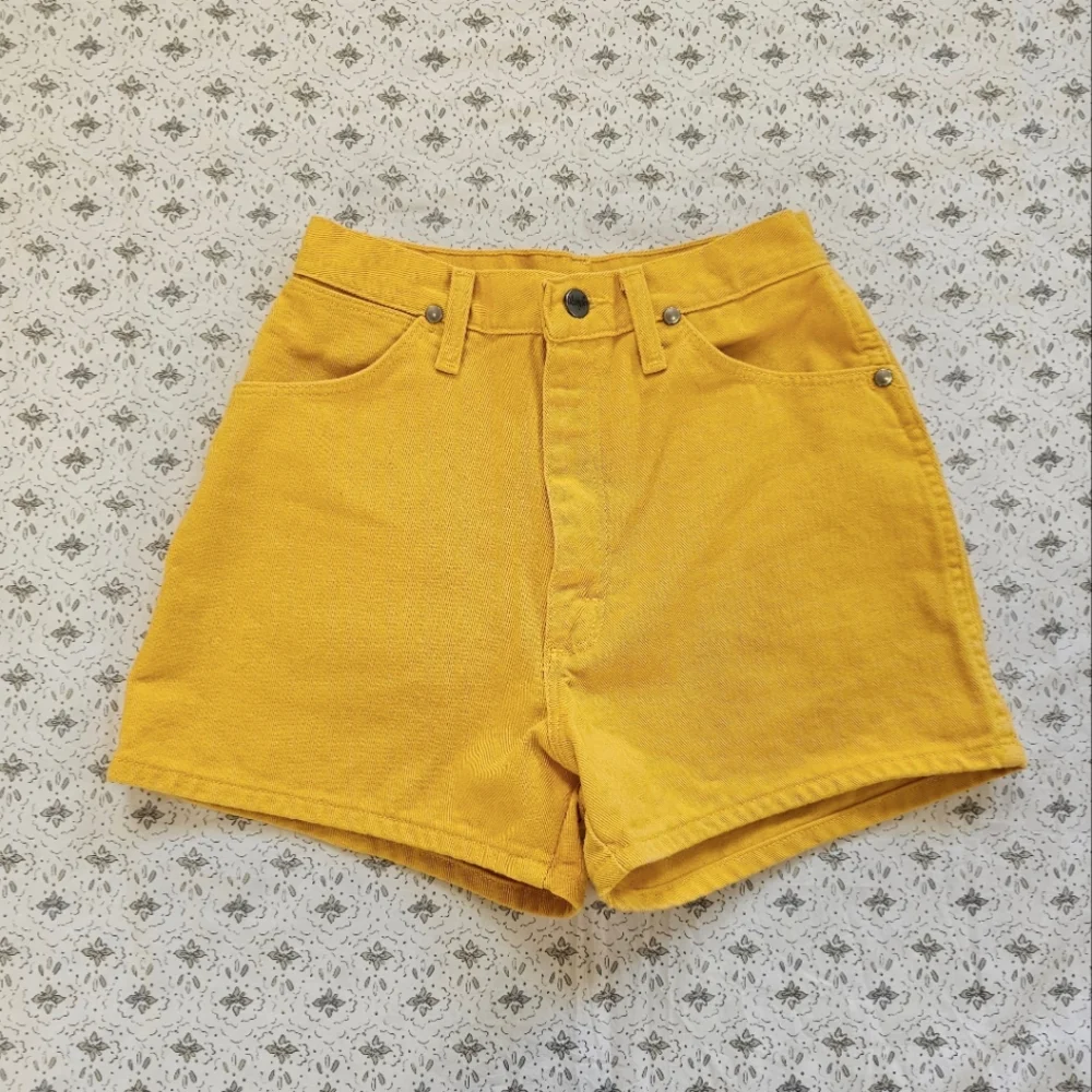 Vintage Wrangler Super High Rise Shorts - Picture 1 of 5